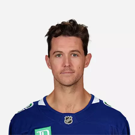 Mackenzie MacEachern