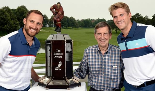 Foligno brothers enjoy off-ice sibling rivalry too