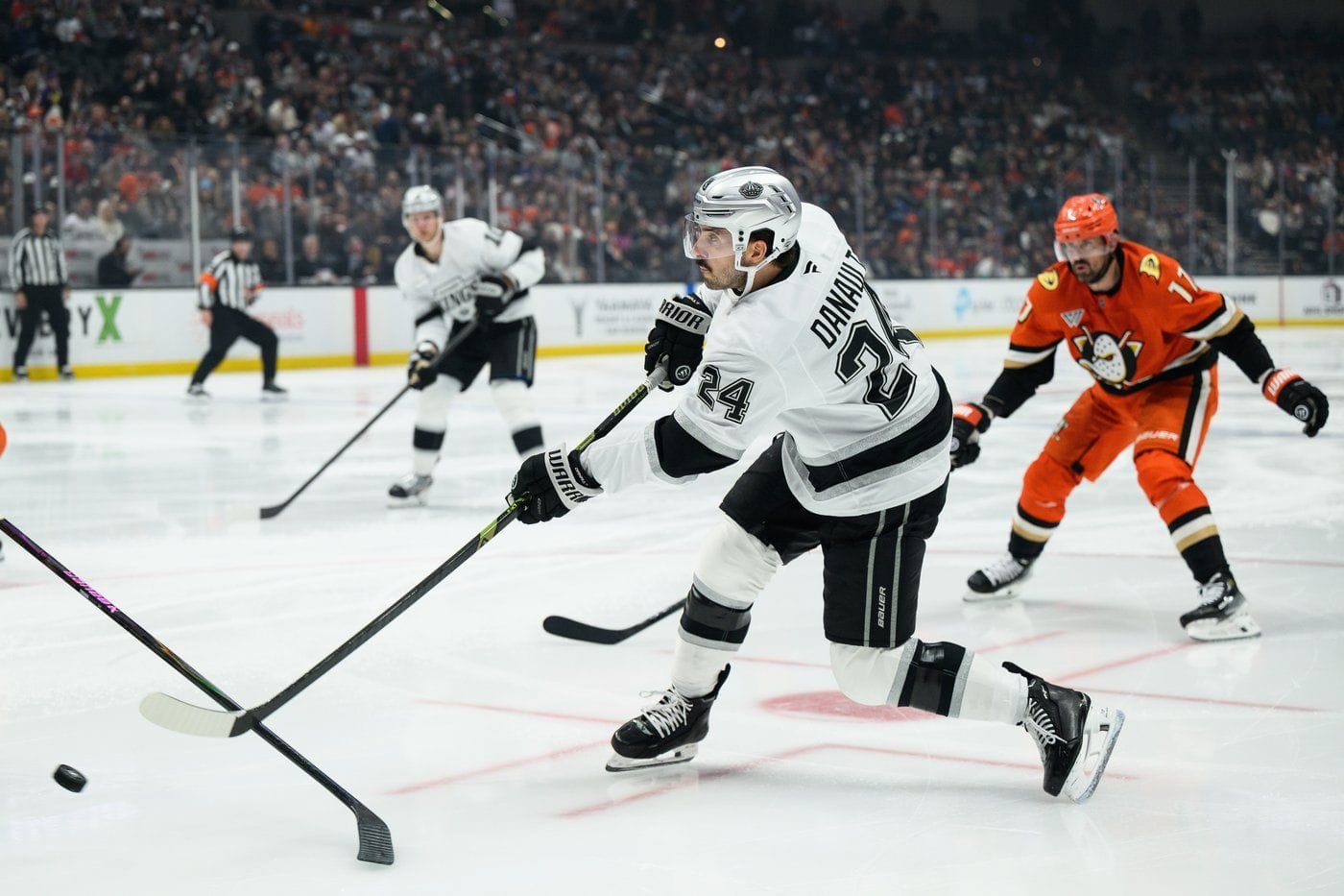 Canadiens acquire centre Phillip Danault from Kings for second-round pick