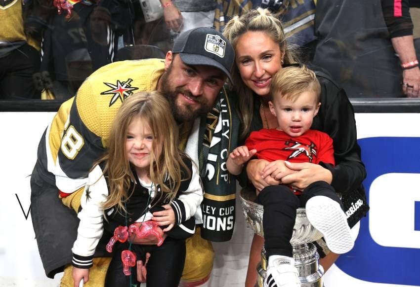 Cup-winning Carrier brings consistency to Canes playoff run