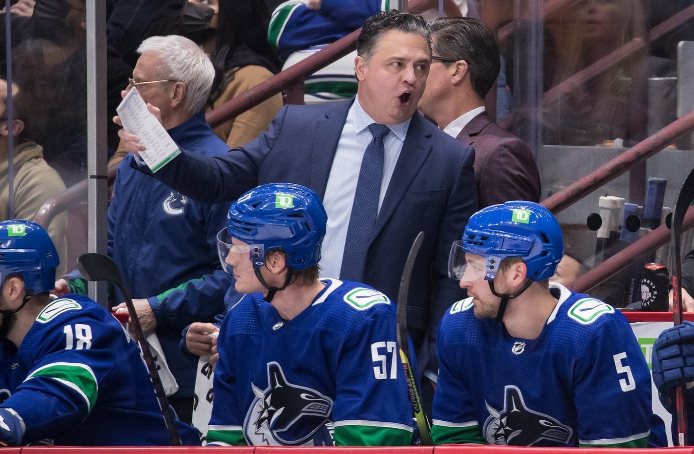 Senators sign head coach Travis Green to multi-year contract extension