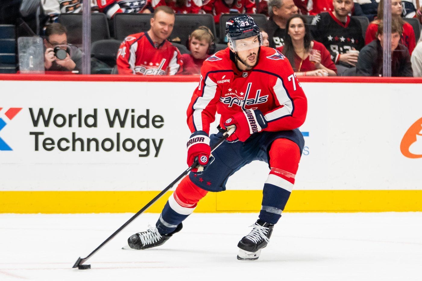 Capitals defenseman Vincent Desharnais is out 4-6 weeks after having an appendectomy