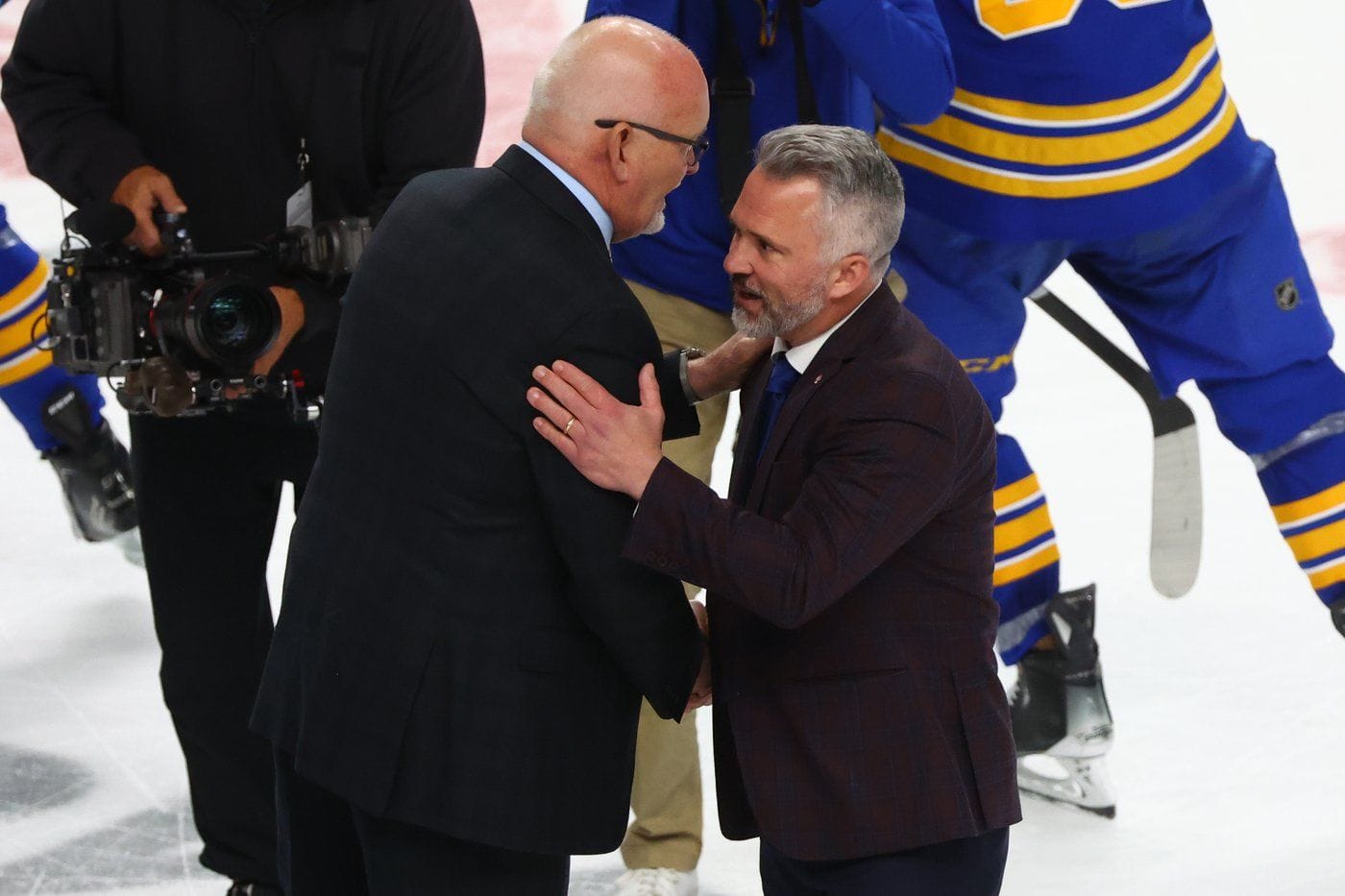 Sabres reward coach Lindy Ruff with 2-year extension after breakthrough season