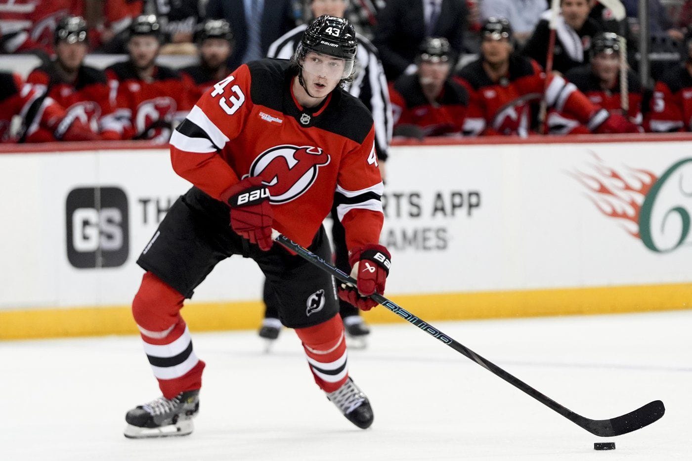 Devils agree with defenseman Luke Hughes on a 7-year, $63 million contract