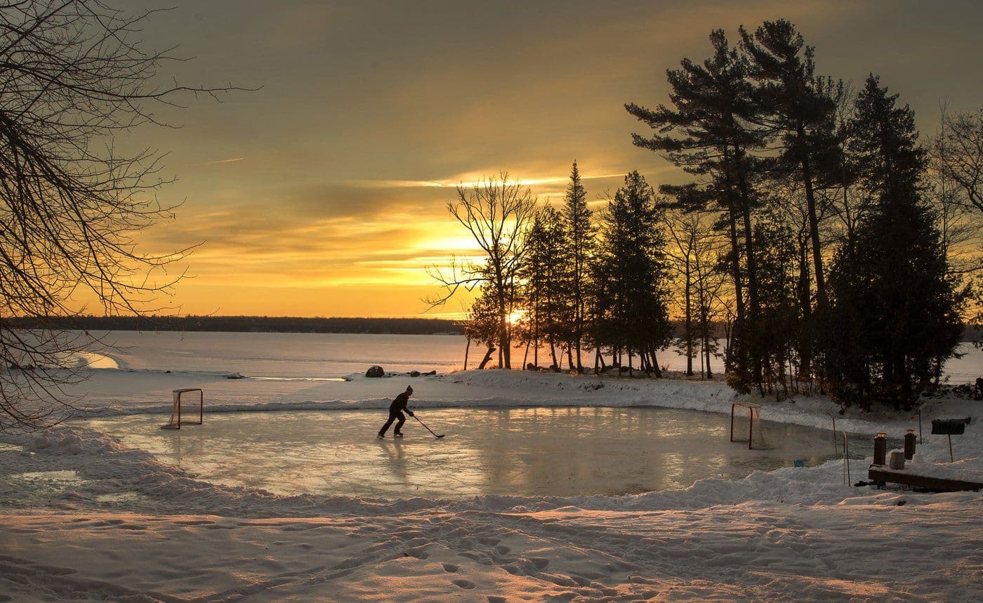 'Where I fell in love with hockey': NHLers look back at their outdoor rink memories
