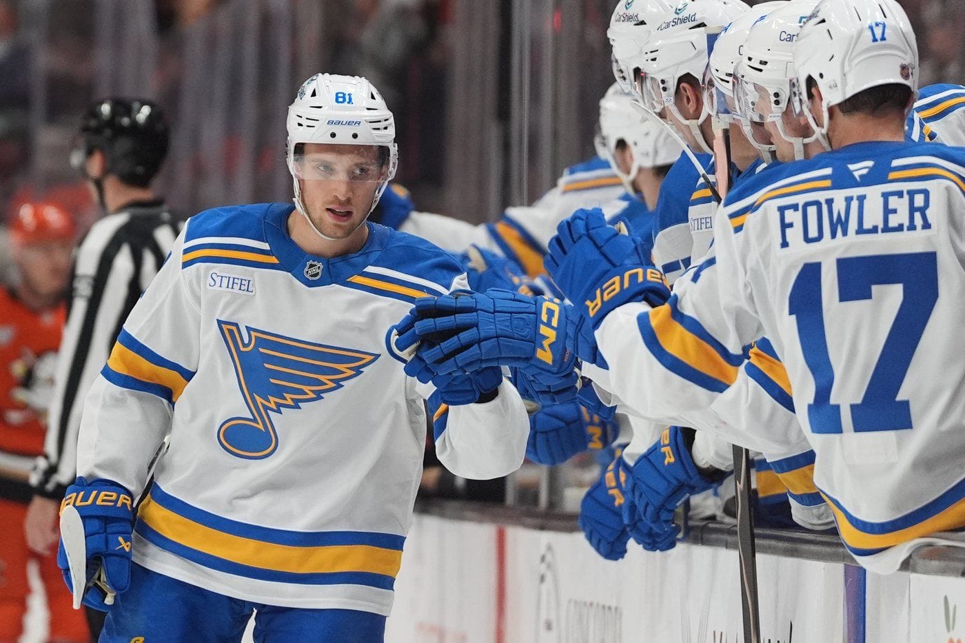 St. Louis Blues sign Dylan Holloway to a 5-year, $38.75 million contract