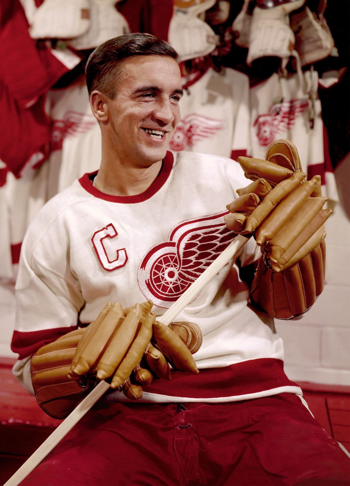 Ted Lindsay, Captain of the Detroit Red Wings